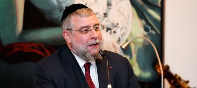 Russia Declares Former Chief Rabbi of Moscow Foreign Agent