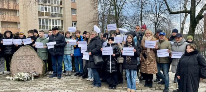 Šiaulių krašto žydų bendruomenė minėjo Tarptautinę Holokausto aukų atminimo dieną